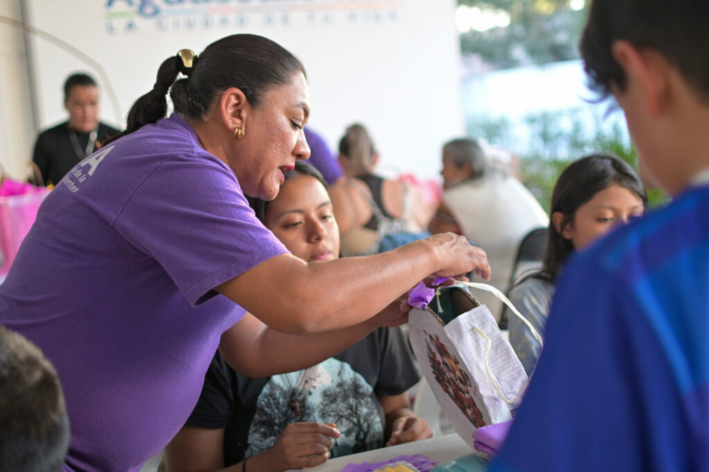 Conmemora Municipio Día Internacional de la Eliminación de la Violencia contra la Mujer con talleres para su desarrollo personal