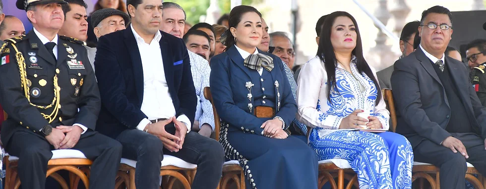 Encabeza Tere Jiménez el desfile por el 114 Aniversario de la Revolución Mexicana