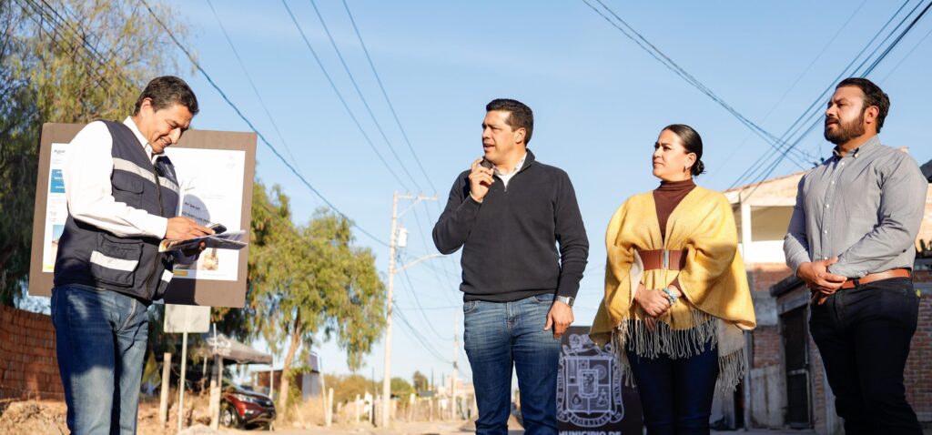 MEJORA DE VIALIDADES PARA UNA MOVILIDAD MÁS SEGURA: LEO MONTAÑEZ